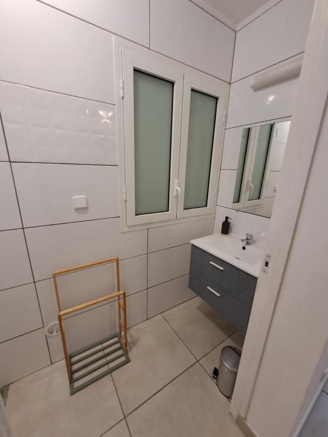 Logement Cosy T2, Centre Ville De Saint-Pierre Exteriör bild
