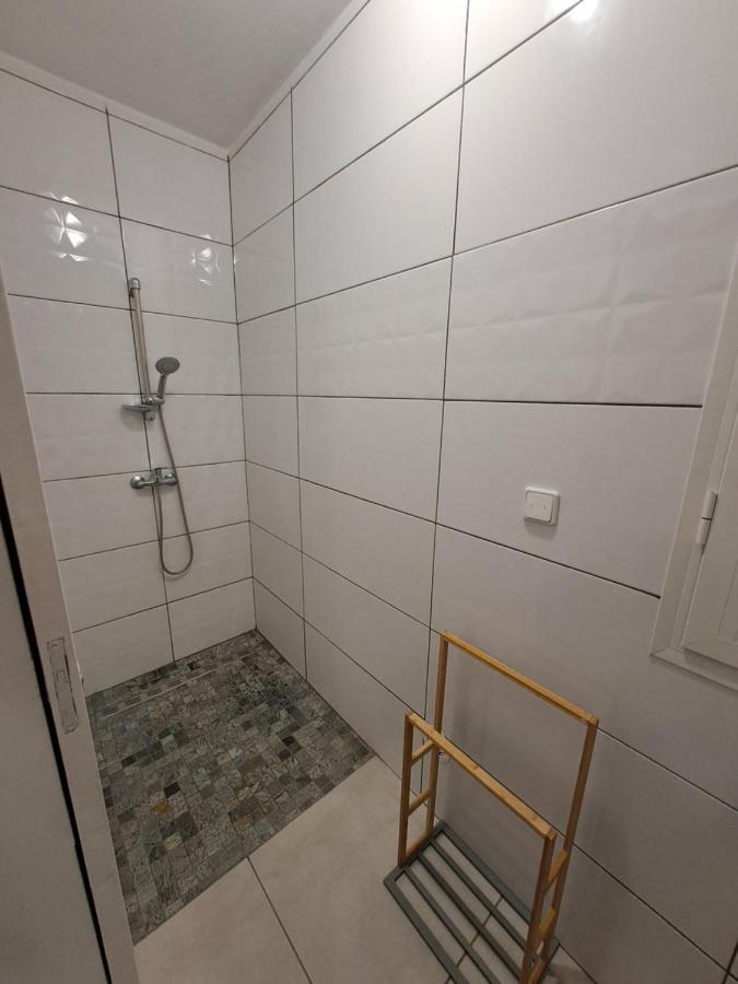 Logement Cosy T2, Centre Ville De Saint-Pierre Exteriör bild